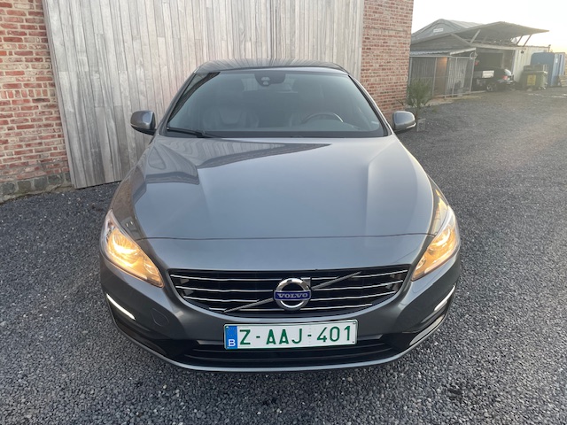 VOLVO V 60